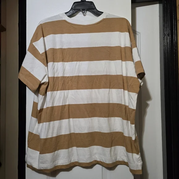 Old Navy Women's Striped Tan & White Casual Crewneck Tee Shirt Size XL - Picture 6 of 6
